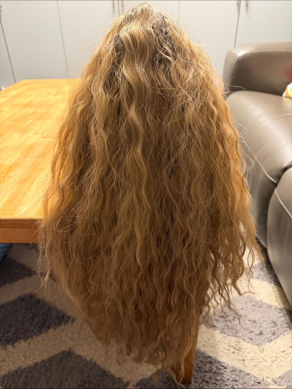 Long Wavy Blonde Synthetic Wig with Natural-Looking Texture